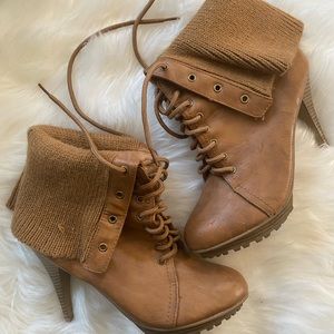 Brown faux leather stiletto work boots (6.5)